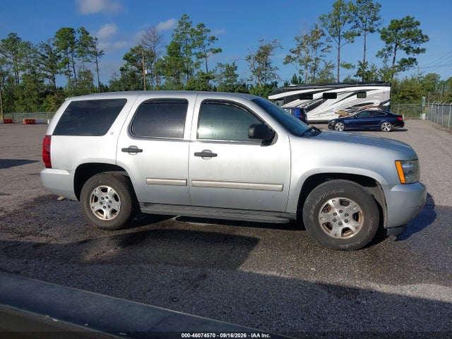 46074570 :رقم المزاد ، 1GNLC2E01DR130001 vin ، 2013 Chevrolet Tahoe Commercial Fleet مزاد بيع