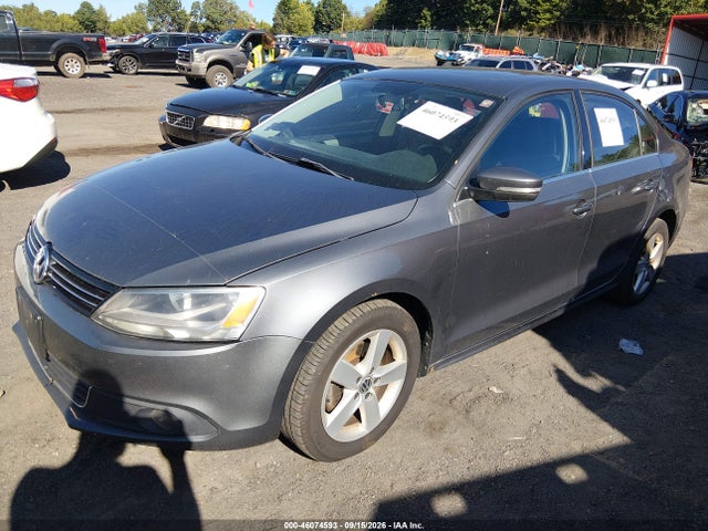 2012 Volkswagen Jetta 2.0l Tdi მანქანა იყიდება აუქციონზე, vin: 3VWLL7AJ5CM379418, აუქციონის ნომერი: 46074593