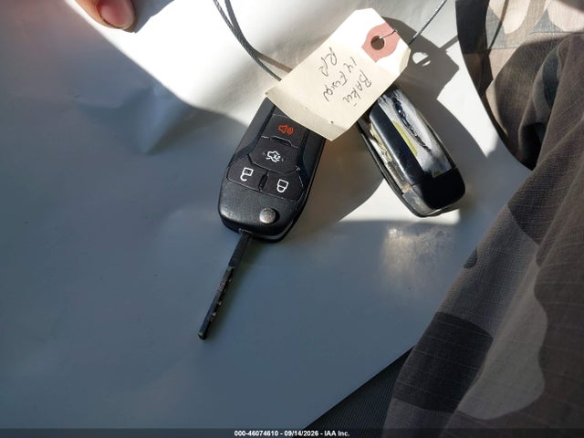 2014 Ford Fusion Hybrid Se მანქანა იყიდება აუქციონზე, vin: 3FA6P0LU3ER251080, აუქციონის ნომერი: 46074610