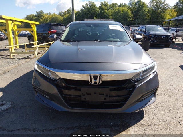 46074649 :رقم المزاد ، 1HGCV1F58JA185113 vin ، 2018 Honda Accord Ex-l مزاد بيع