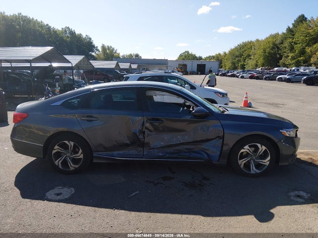 46074649 :رقم المزاد ، 1HGCV1F58JA185113 vin ، 2018 Honda Accord Ex-l مزاد بيع