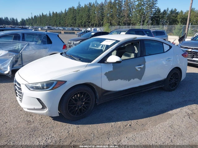 Hyundai ELANTRA SE 2017 5NPD74LF6HH130528 Image 2