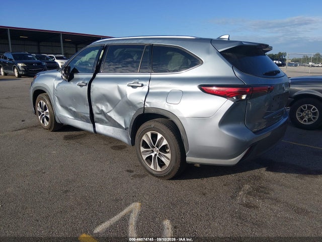 Aukcja sprzedaży 2021 Toyota Highlander Xle, vin: 5TDHZRAH3MS076610, numer aukcji: 46074745