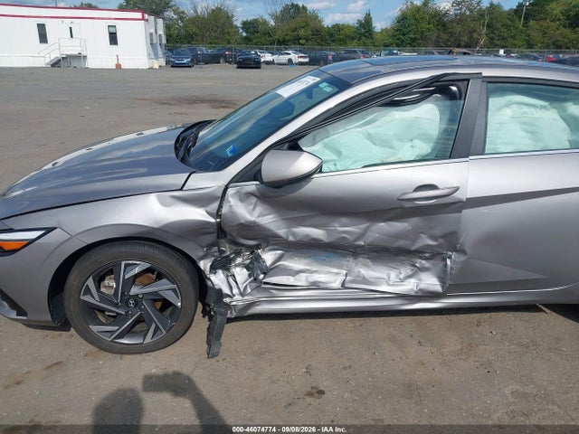 2024 Hyundai Elantra Hybrid Limited მანქანა იყიდება აუქციონზე, vin: KMHLN4DJ6RU093892, აუქციონის ნომერი: 46074774