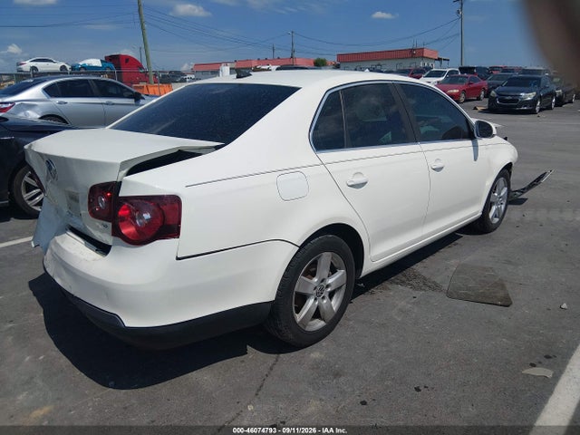 2008 Volkswagen Jetta Se/sel მანქანა იყიდება აუქციონზე, vin: 3VWRM71K58M117678, აუქციონის ნომერი: 46074793
