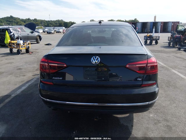Продаж на аукціоні авто 2019 Volkswagen Passat 2.0t Wolfsburg Edition, vin: 1VWLA7A38KC000189, номер лоту: 46074795