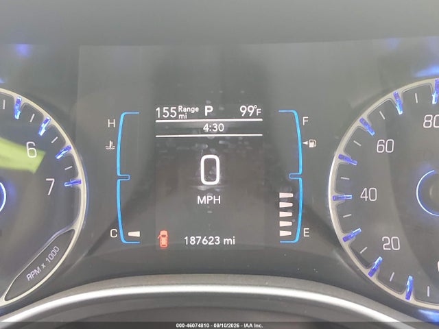 46074810 :رقم المزاد ، 2C4RC1BG7HR533947 vin ، 2017 Chrysler Pacifica Touring-l مزاد بيع