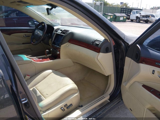 Продаж на аукціоні авто 2010 Lexus Ls 460, vin: JTHCL5EFXA5008270, номер лоту: 46074824