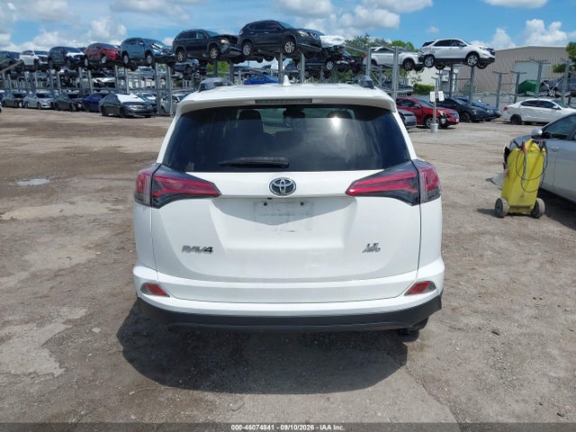 Aukcja sprzedaży 2018 Toyota Rav4 Le, vin: JTMBFREV1JJ194632, numer aukcji: 46074841