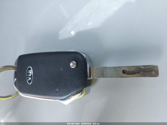46074860 :رقم المزاد ، 5XYRG4LC6MG061885 vin ، 2021 Kia Sorento Lx مزاد بيع