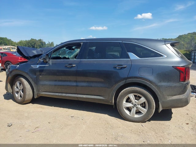 46074860 :رقم المزاد ، 5XYRG4LC6MG061885 vin ، 2021 Kia Sorento Lx مزاد بيع