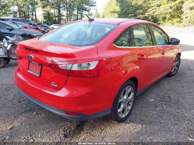 46074884 :رقم المزاد ، 1FAHP3H22CL221095 vin ، 2012 Ford Focus Sel مزاد بيع