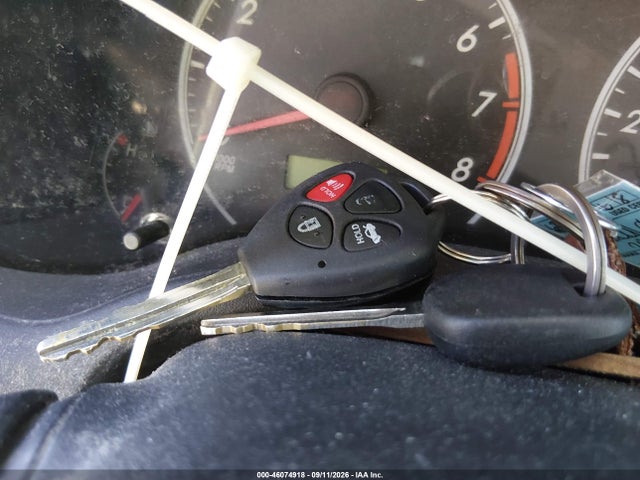 46074918 :رقم المزاد ، 2T1BU4EE6CC798068 vin ، 2012 Toyota Corolla L مزاد بيع