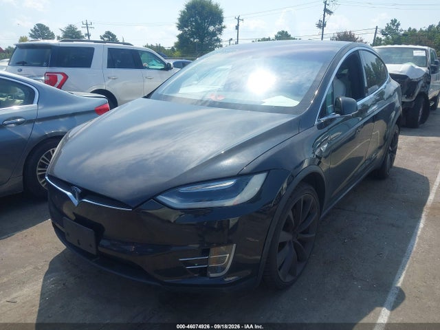 Продаж на аукціоні авто 2016 Tesla Model X 60d/70d/75d/90d, vin: 5YJXCAE21GF008870, номер лоту: 46074926
