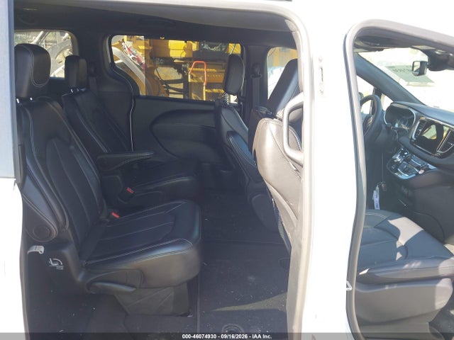 46074930 :رقم المزاد ، 2C4RC1BG2SR555989 vin ، 2025 Chrysler Pacifica Select مزاد بيع