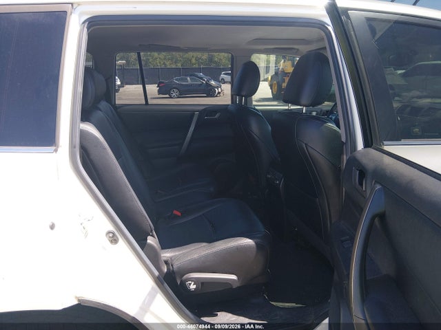 Продажа на аукционе авто 2013 Toyota Highlander Se V6, vin: 5TDZK3EH7DS119023, номер лота: 46074944