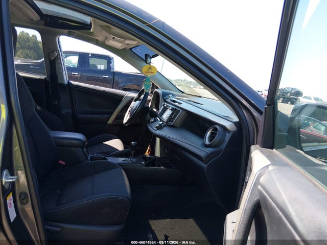46074964 :رقم المزاد ، 2T3RFREVXGW511042 vin ، 2016 Toyota Rav4 Xle مزاد بيع