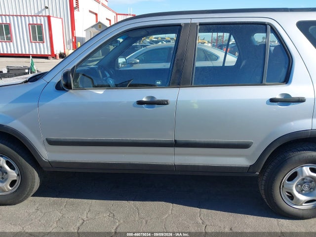 46075034 :رقم المزاد ، JHLRD68472C020403 vin ، 2002 Honda Cr-v Lx مزاد بيع