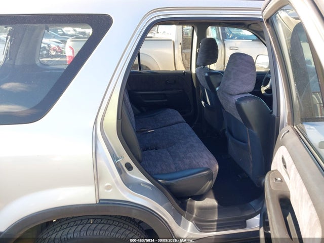46075034 :رقم المزاد ، JHLRD68472C020403 vin ، 2002 Honda Cr-v Lx مزاد بيع