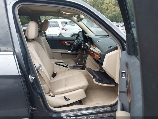 46075056 :رقم المزاد ، WDCGG8HB8AF309626 vin ، 2010 Mercedes-benz Glk 350 4matic مزاد بيع