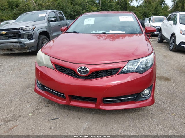 2013 Toyota Camry Se მანქანა იყიდება აუქციონზე, vin: 4T1BF1FK3DU706346, აუქციონის ნომერი: 46075058