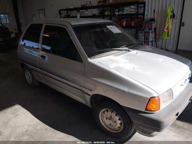 1991 Ford Festiva L მანქანა იყიდება აუქციონზე, vin: KNJPT05H0M6132552, აუქციონის ნომერი: 46075130