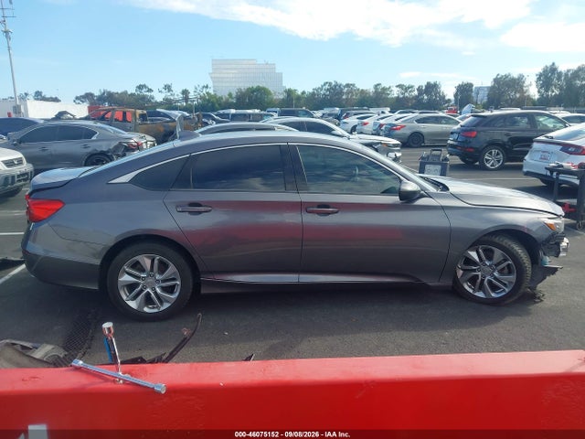 46075152 :رقم المزاد ، 1HGCV1F1XJA086385 vin ، 2018 Honda Accord Lx مزاد بيع