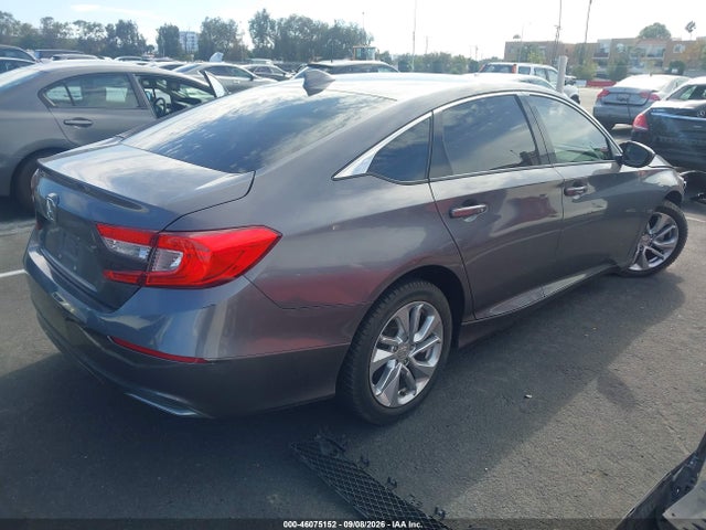 46075152 :رقم المزاد ، 1HGCV1F1XJA086385 vin ، 2018 Honda Accord Lx مزاد بيع