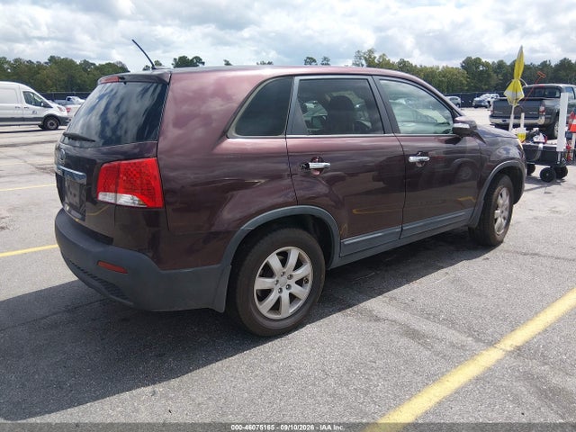 2013 Kia Sorento Lx მანქანა იყიდება აუქციონზე, vin: 5XYKT3A17DG330548, აუქციონის ნომერი: 46075165