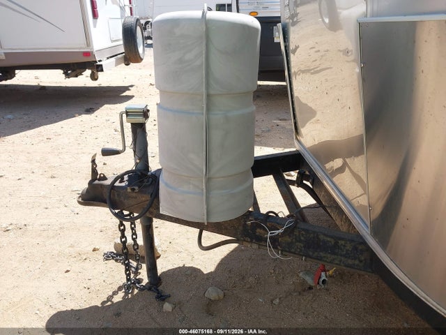 46075168 :رقم المزاد ، 1STVRTF12CJ525977 vin ، 2012 Airstream Sport مزاد بيع