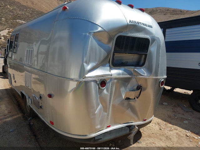 46075168 :رقم المزاد ، 1STVRTF12CJ525977 vin ، 2012 Airstream Sport مزاد بيع