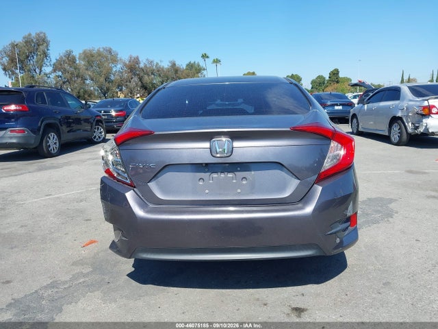 Продаж на аукціоні авто 2018 Honda Civic Lx, vin: 2HGFC2F57JH522655, номер лоту: 46075185