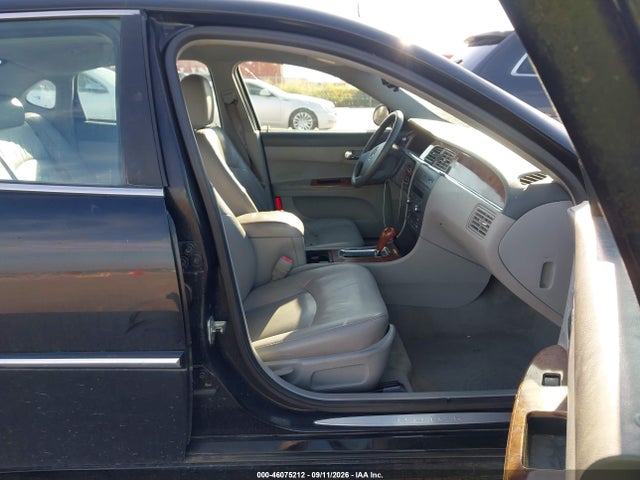 46075212 :رقم المزاد ، 2G4WD532751340116 vin ، 2005 Buick Lacrosse Cxl مزاد بيع