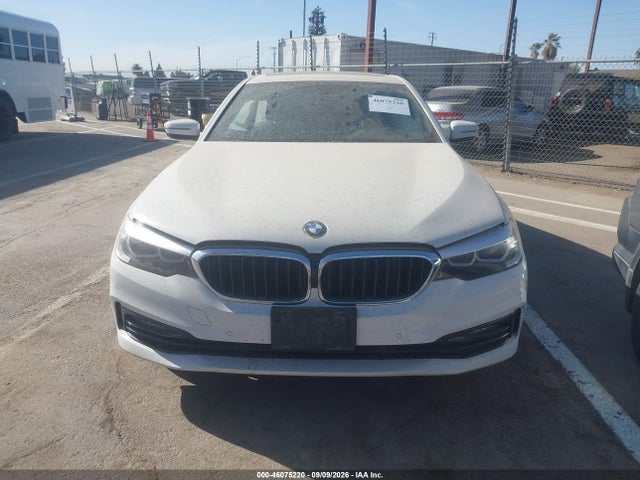 WBAJA5C55JWA37145 BMW 530I