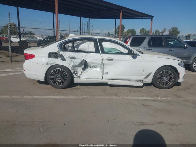 WBAJA5C55JWA37145 BMW 530I