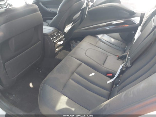 WBAJA5C55JWA37145 BMW 530I