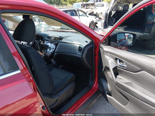 46075245 :رقم المزاد ، JN8AT2MV6HW267802 vin ، 2017 Nissan Rogue Sv مزاد بيع