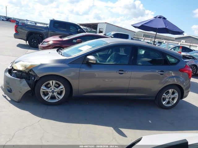 2014 Ford Focus Se მანქანა იყიდება აუქციონზე, vin: 1FADP3K22EL283087, აუქციონის ნომერი: 46075263
