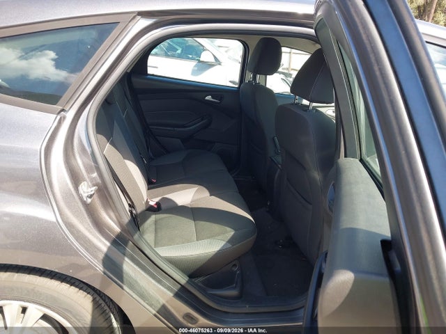 2014 Ford Focus Se მანქანა იყიდება აუქციონზე, vin: 1FADP3K22EL283087, აუქციონის ნომერი: 46075263