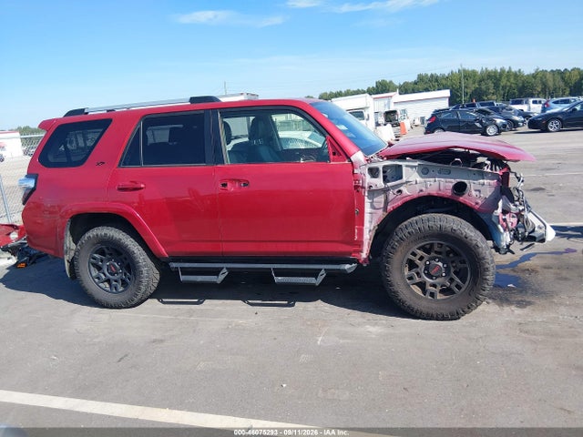 46075293 :رقم المزاد ، JTEFU5JR9P5289901 vin ، 2023 Toyota 4runner Sr5 Premium مزاد بيع