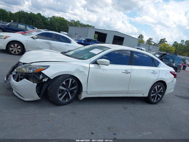 Продаж на аукціоні авто 2018 Nissan Altima 2.5 Sr, vin: 1N4AL3AP0JC118953, номер лоту: 46075297