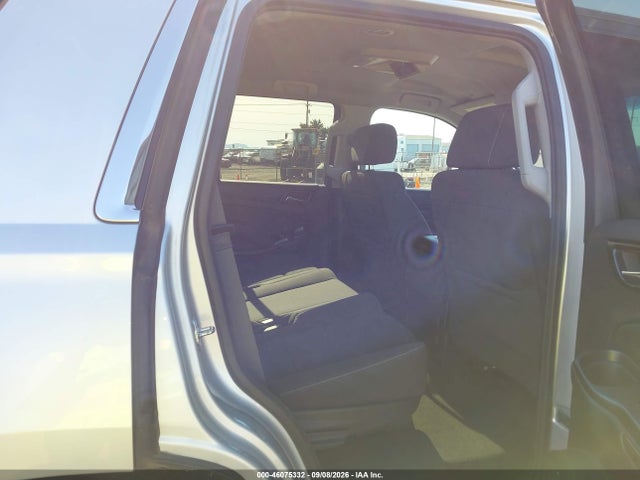 1GNSKAEC6JR330287 Chevrolet Tahoe Ls