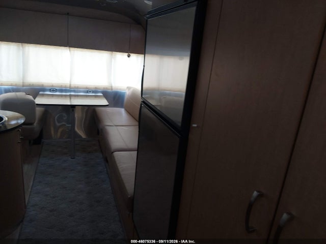 Airstream Other 2015 1STT9YL29FJ531197 Image 18
