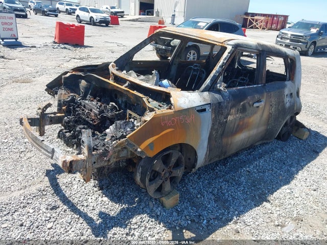 2018 Kia Soul მანქანა იყიდება აუქციონზე, vin: KNDJN2A20J7592350, აუქციონის ნომერი: 46075369