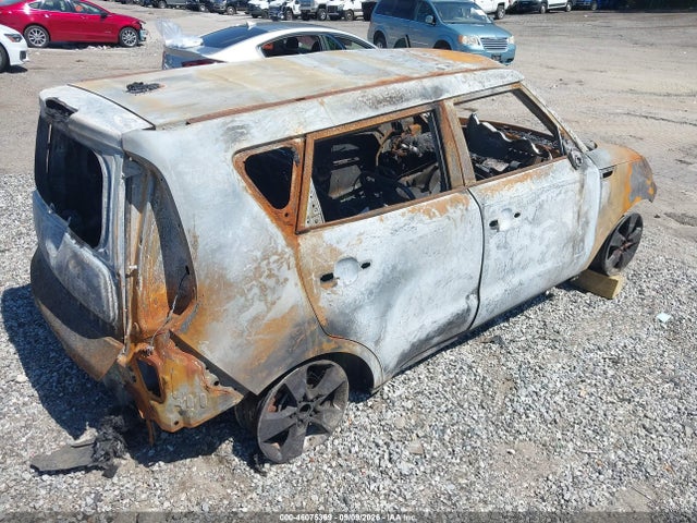 2018 Kia Soul მანქანა იყიდება აუქციონზე, vin: KNDJN2A20J7592350, აუქციონის ნომერი: 46075369