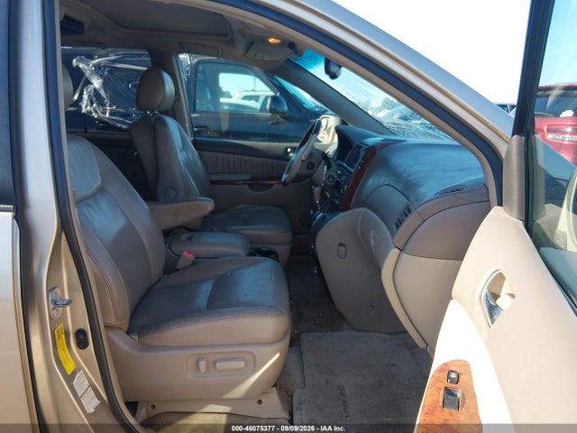 46075377 :رقم المزاد ، 5TDBA22C85S048116 vin ، 2005 Toyota Sienna Xle Limited مزاد بيع