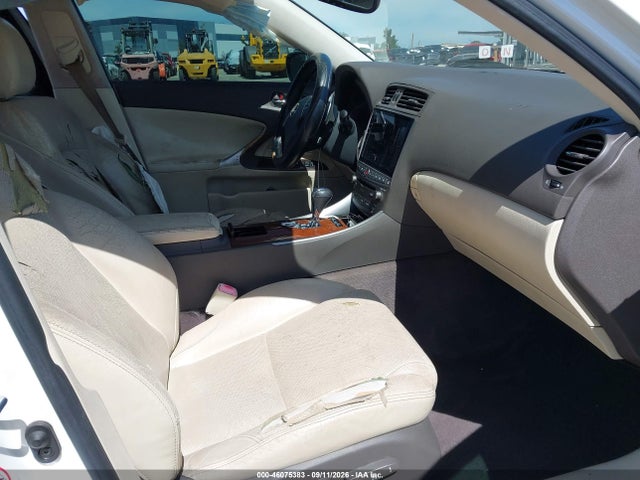 46075383 :رقم المزاد ، JTHBF5C29A2096409 vin ، 2010 Lexus Is 250 مزاد بيع