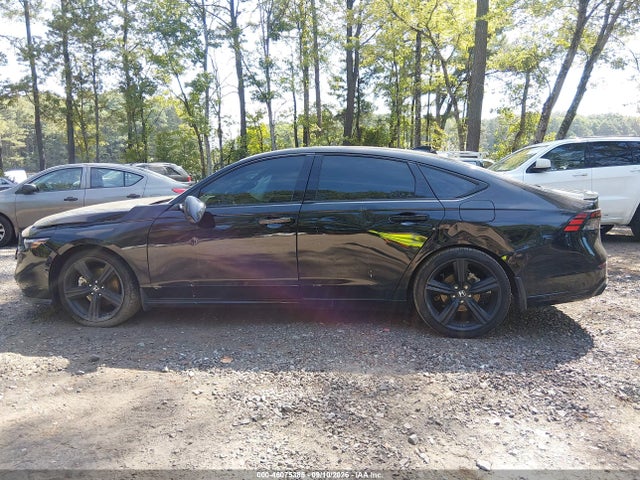 46075385 :رقم المزاد ، 1HGCY2F77RA000561 vin ، 2024 Honda Accord Hybrid Sport-l مزاد بيع