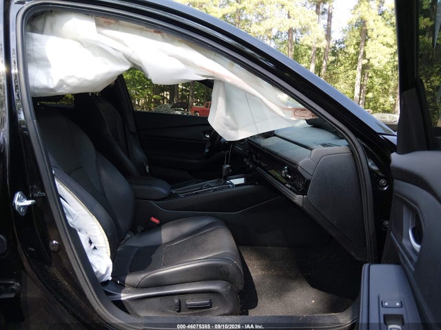 46075385 :رقم المزاد ، 1HGCY2F77RA000561 vin ، 2024 Honda Accord Hybrid Sport-l مزاد بيع