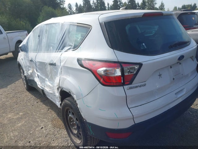 Ford ESCAPE S 2018 1FMCU0F73JUB14781 Image 3